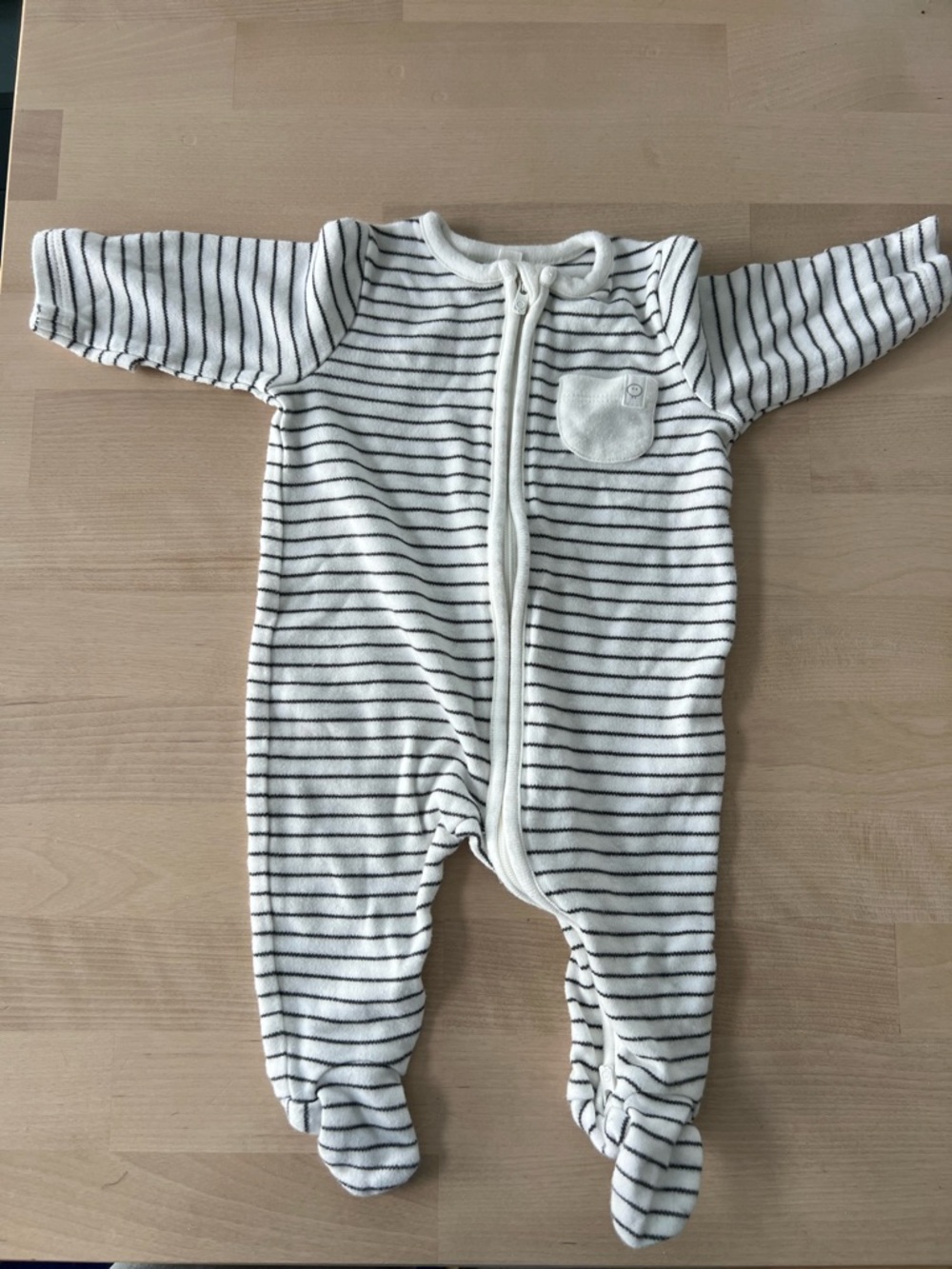 Mori Newborn Baby Onesie Organic Cotton Zipper Black and White Stripes